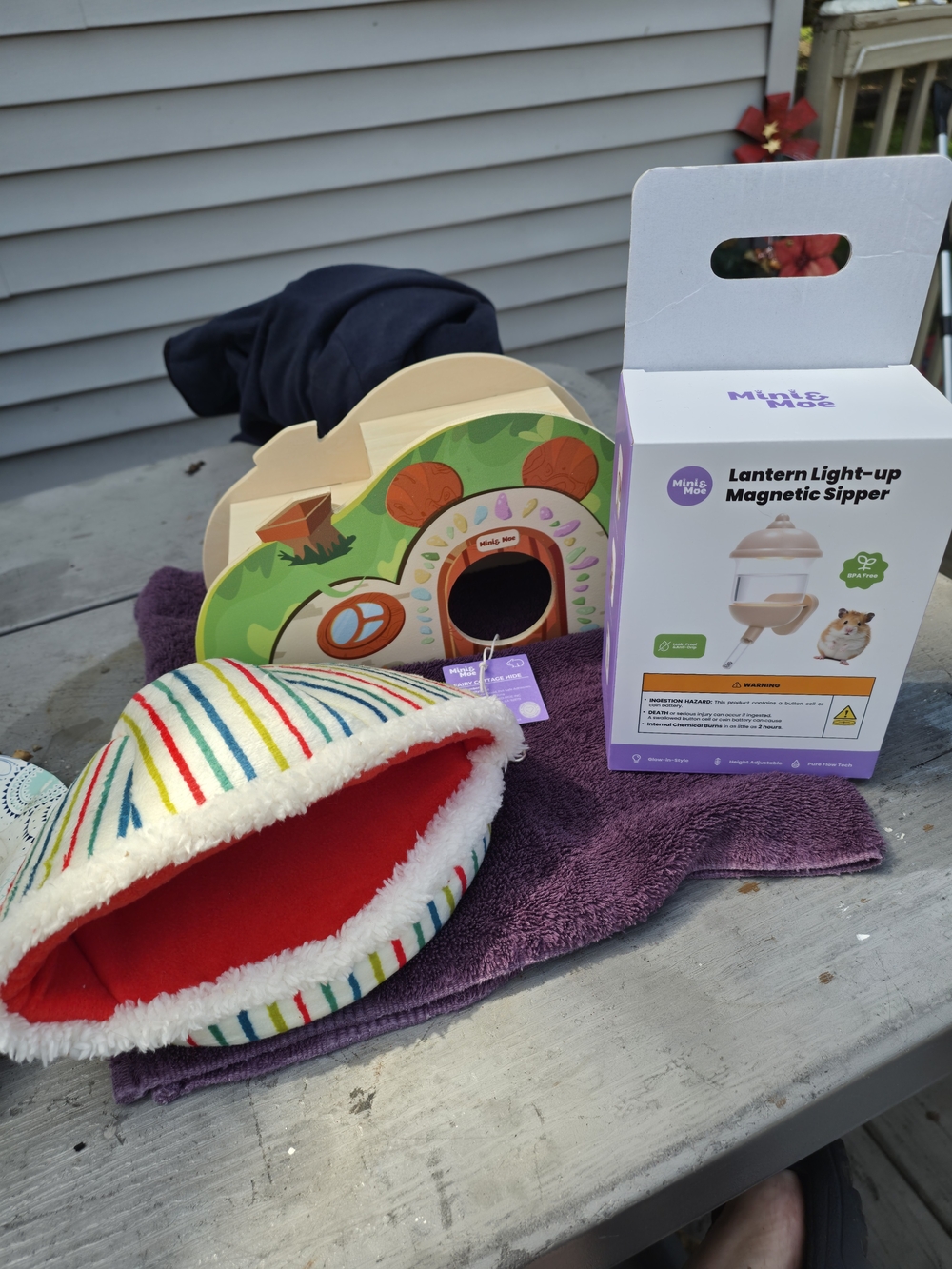 Mini & Moe Small Animal Hamster Bundle Cottage Hide, Water Bottle, Plush Hide